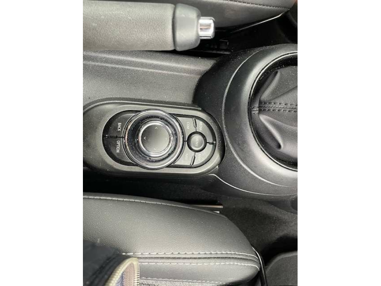 MINI One 1.5 5 DEURS CLASSIC TRIM/NAVI/PDC** Geert De Bock