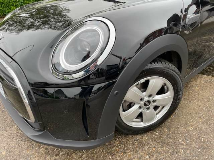 MINI One 1.5 5 DEURS CLASSIC TRIM/NAVI/PDC** Geert De Bock