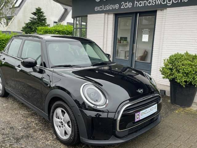 MINI One 1.5 5 DEURS CLASSIC TRIM/NAVI/PDC** Geert De Bock