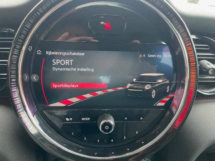 MINI One 1.5 5 DEURS CLASSIC TRIM/NAVI/PDC** Geert De Bock