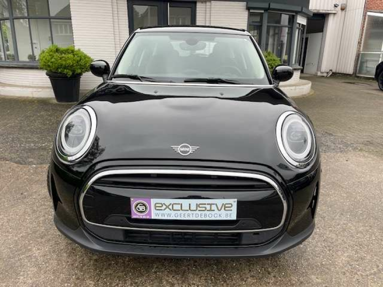 MINI One 1.5 5 DEURS CLASSIC TRIM/NAVI/PDC** Geert De Bock