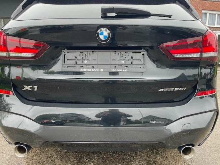 BMW X1 2.0iAS xDrive AUT/MSPORT/PANO/LEDER... Geert De Bock