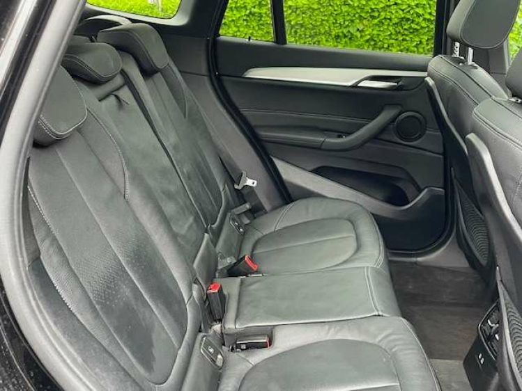 BMW X1 2.0iAS xDrive AUT/MSPORT/PANO/LEDER... Geert De Bock