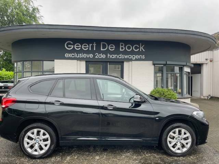 BMW X1 2.0iAS xDrive AUT/MSPORT/PANO/LEDER... Geert De Bock