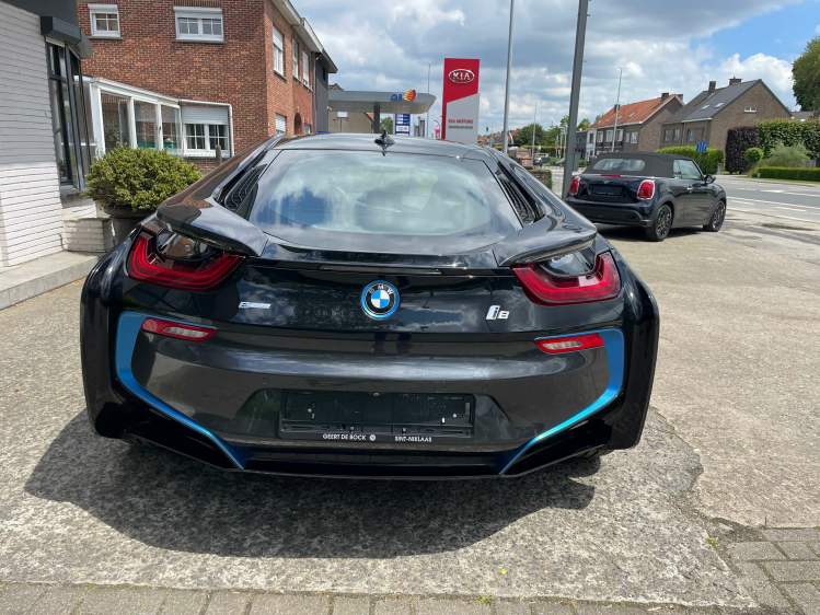 BMW i8 11.6 kWh PHEV Head-UP/CAMERA/LEDER Geert De Bock