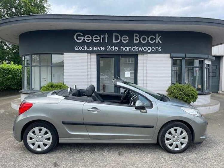 Peugeot 207 1.6i 16v cabriolet/leder/AIRCO slechts 61300KM Geert De Bock