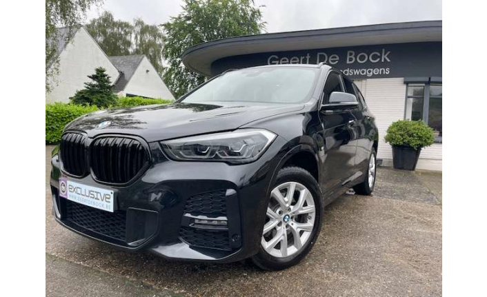 Geert De Bock - BMW X1