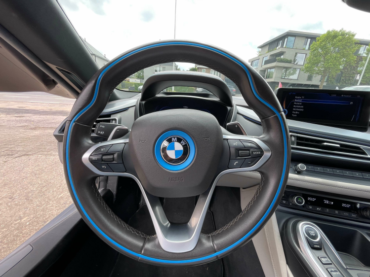 BMW i8 Head-UP/CAMERA/LEDER*VERKOCHT/VENDU* Geert De Bock