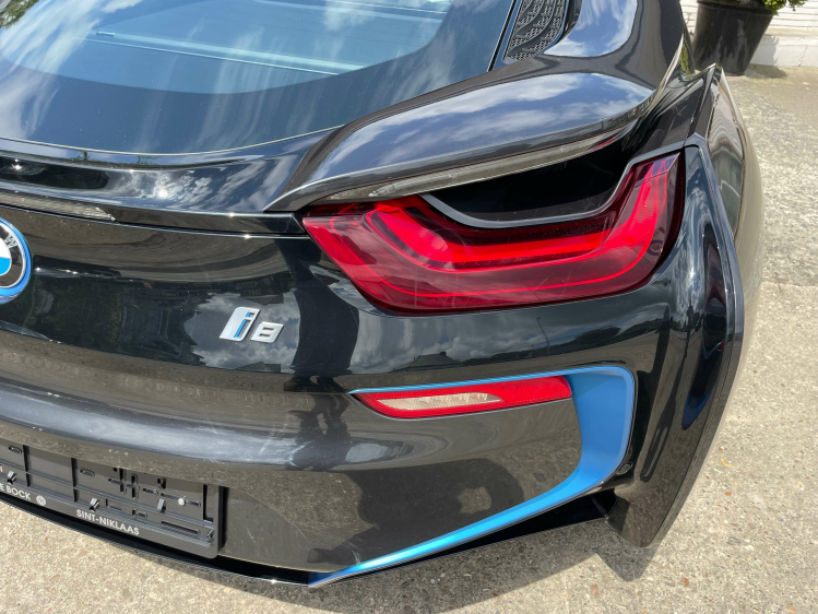 BMW i8 Head-UP/CAMERA/LEDER*VERKOCHT/VENDU* Geert De Bock