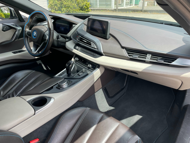 BMW i8 Head-UP/CAMERA/LEDER*VERKOCHT/VENDU* Geert De Bock