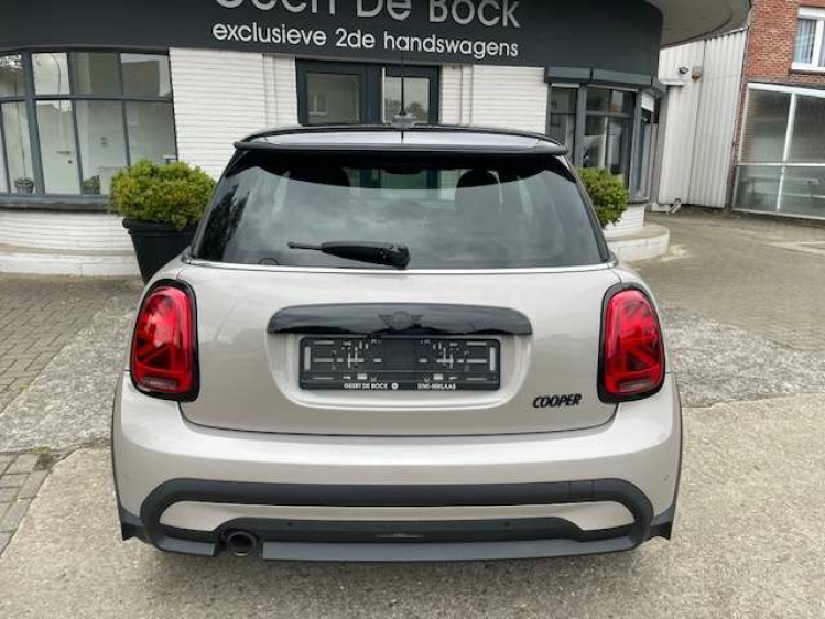 MINI Cooper 1.5/AUT/NAVI/SPORTZETELS/17