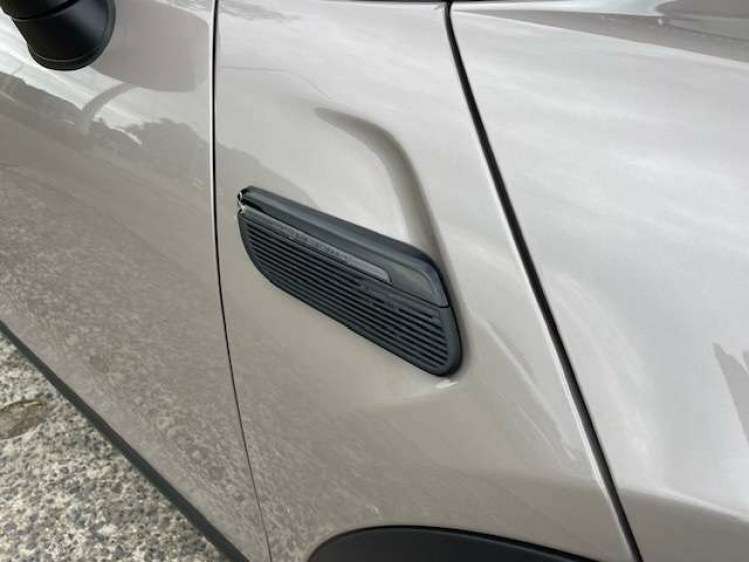 MINI Cooper 1.5/AUT/NAVI/SPORTZETELS/17