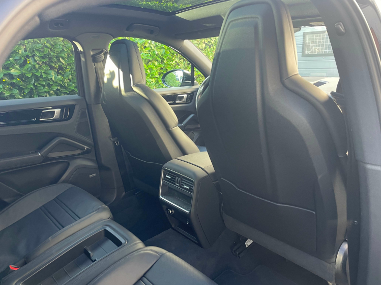 Porsche Cayenne COUPE 3.0 Turbo V6 Tiptronic S/PANO/21