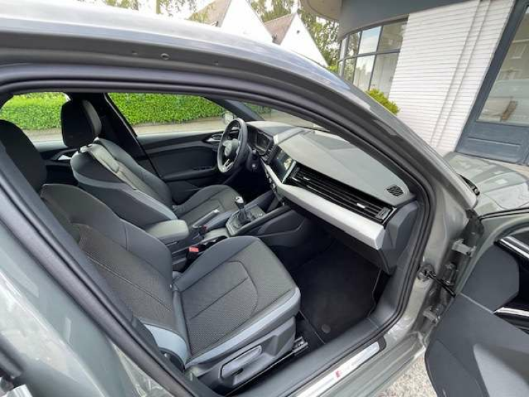 Audi A1 25 TFSI S line 5 Deurs/17