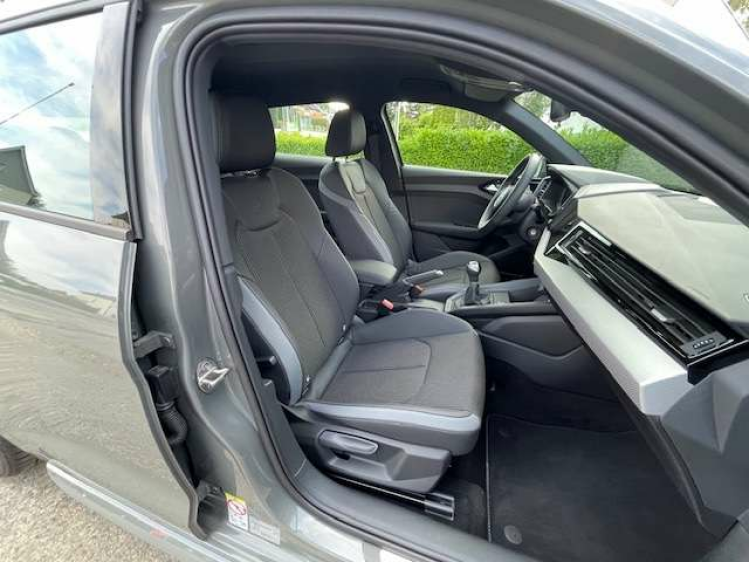Audi A1 25 TFSI S line 5 Deurs/17