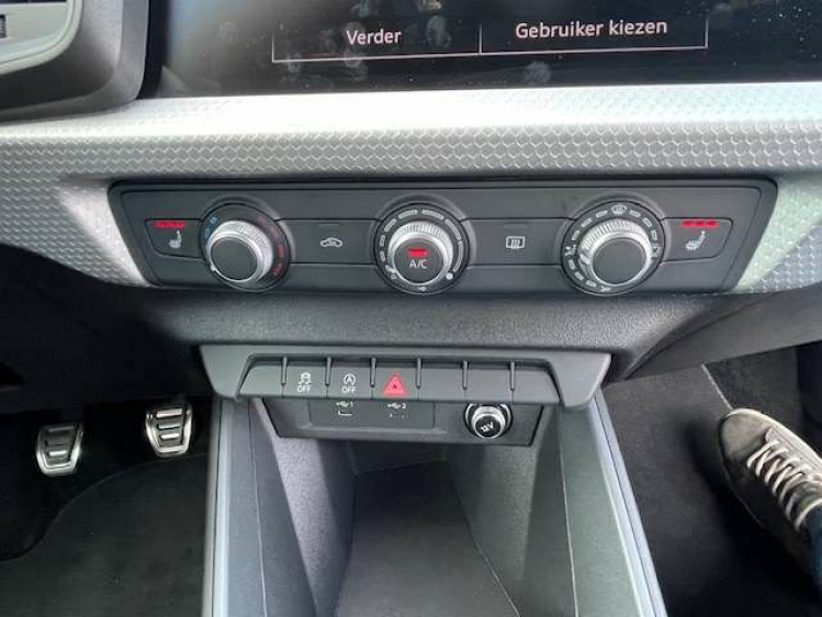 Audi A1 25 TFSI S line 5 Deurs/17
