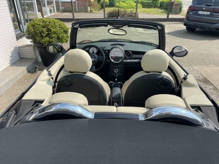MINI Cooper Cabrio 1.6i/AUT/LEDER/PDC/ALU/60200KM Geert De Bock
