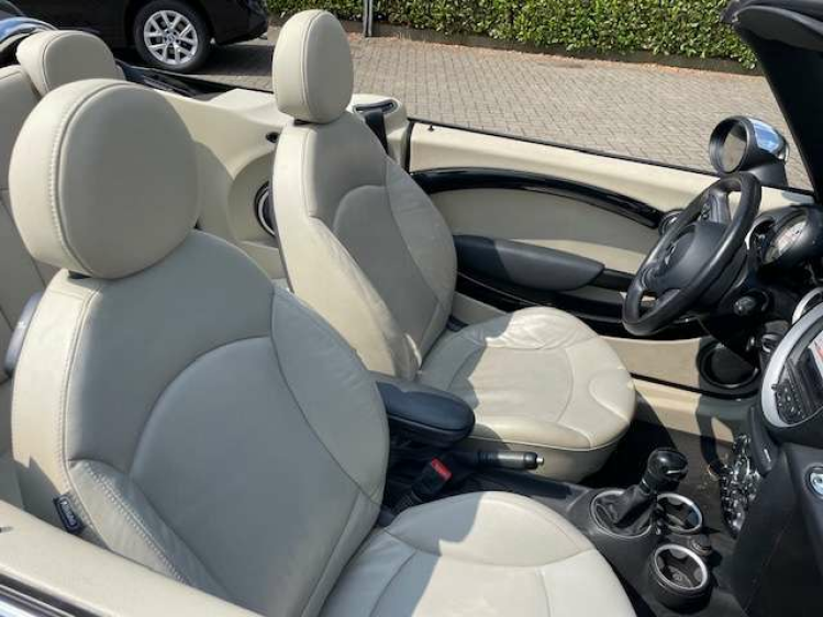 MINI Cooper Cabrio 1.6i/AUT/LEDER/PDC/ALU/60200KM*VERKOCHT** Geert De Bock