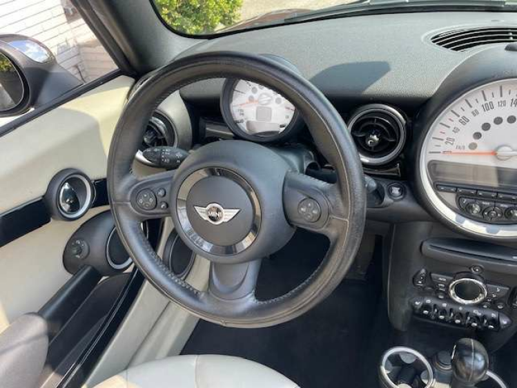 MINI Cooper Cabrio 1.6i/AUT/LEDER/PDC/ALU/60200KM*VERKOCHT** Geert De Bock