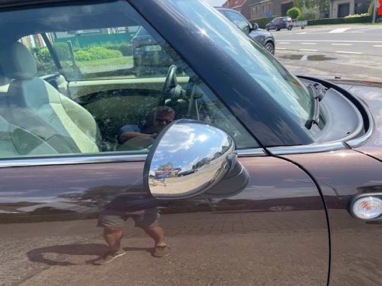 MINI Cooper Cabrio 1.6i/AUT/LEDER/PDC/ALU/60200KM*VERKOCHT** Geert De Bock