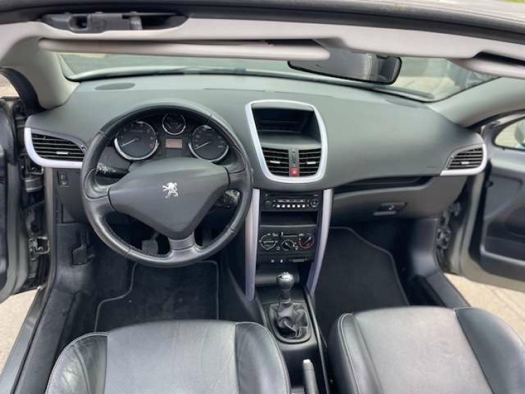 Peugeot 207 1.6i 16v cabrio/leder/AIRCO slechts 61300KM Geert De Bock