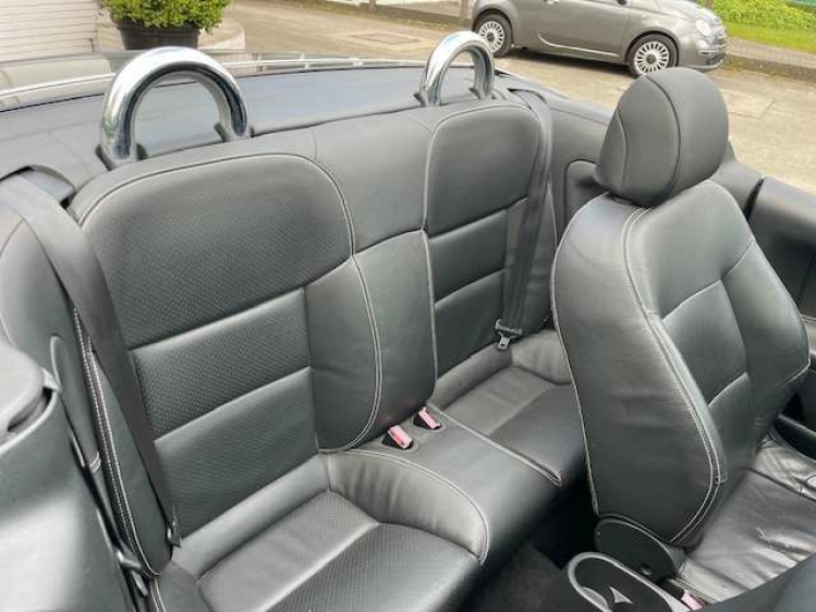 Peugeot 207 1.6i 16v cabrio/leder/AIRCO slechts 61300KM Geert De Bock