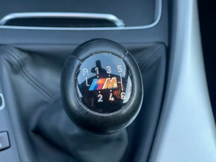 BMW 118 SPORT/M-STUUR/NAVI /BLACK SPORT Geert De Bock