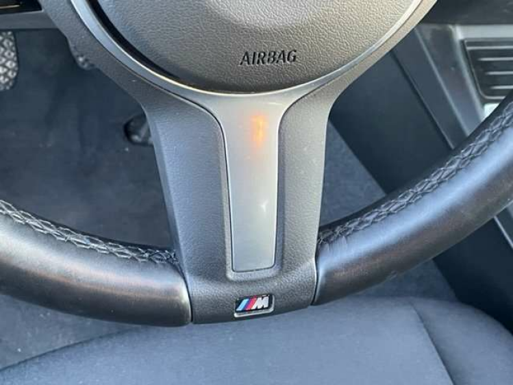 BMW 118 SPORT/M-STUUR/NAVI /BLACK SPORT Geert De Bock