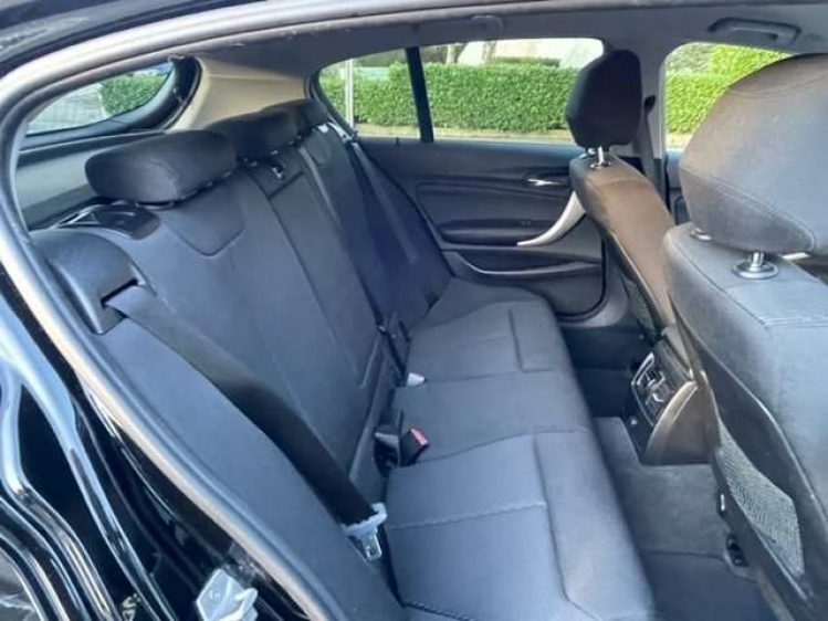 BMW 118 SPORT/M-STUUR/NAVI /BLACK SPORT Geert De Bock