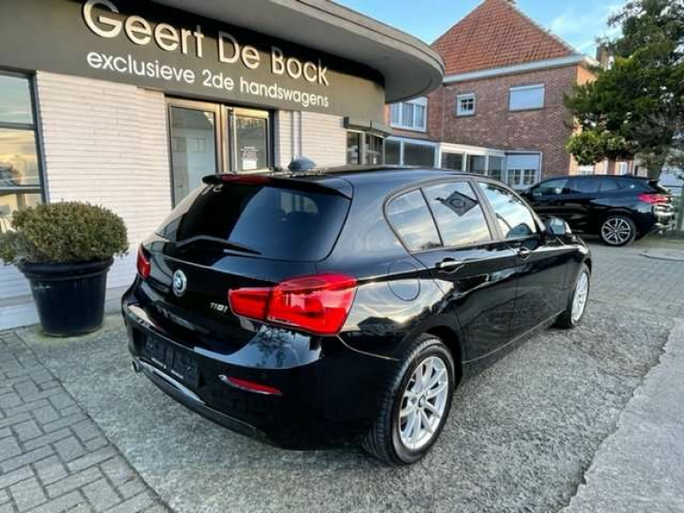 BMW 118 SPORT/M-STUUR/NAVI /BLACK SPORT Geert De Bock