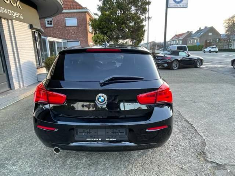 BMW 118 SPORT/M-STUUR/NAVI /BLACK SPORT Geert De Bock