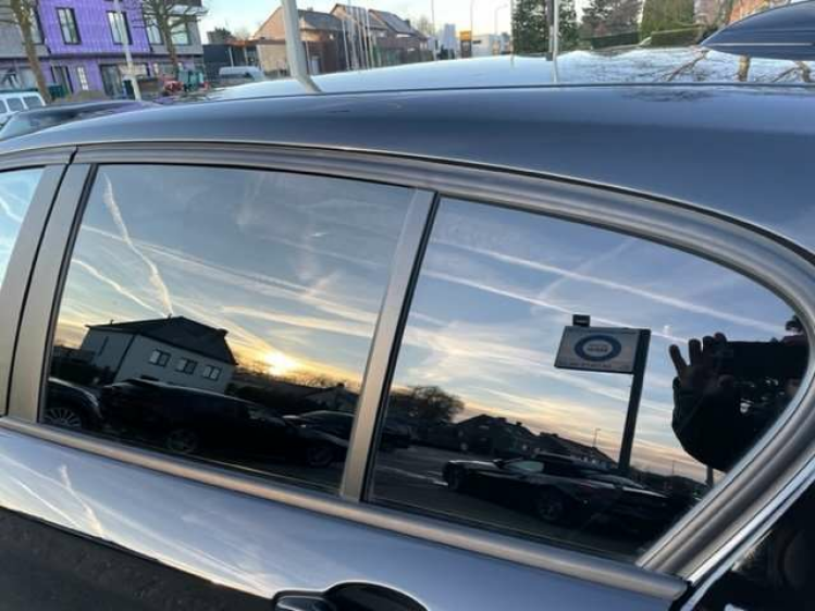 BMW 118 SPORT/M-STUUR/NAVI /BLACK SPORT Geert De Bock