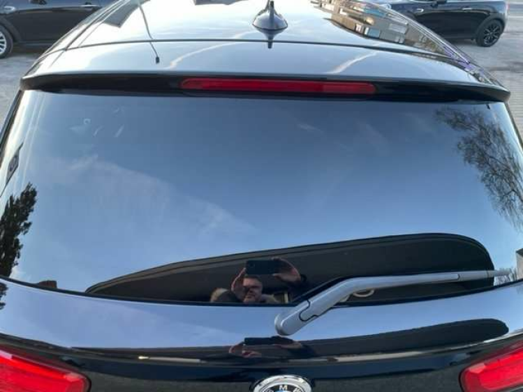 BMW 118 SPORT/M-STUUR/NAVI /BLACK SPORT Geert De Bock