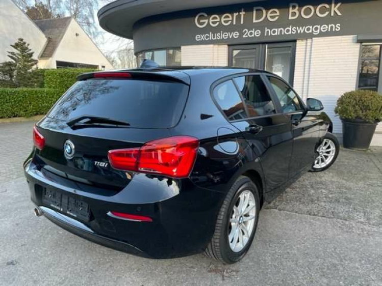 BMW 118 SPORT/M-STUUR/NAVI /BLACK SPORT Geert De Bock
