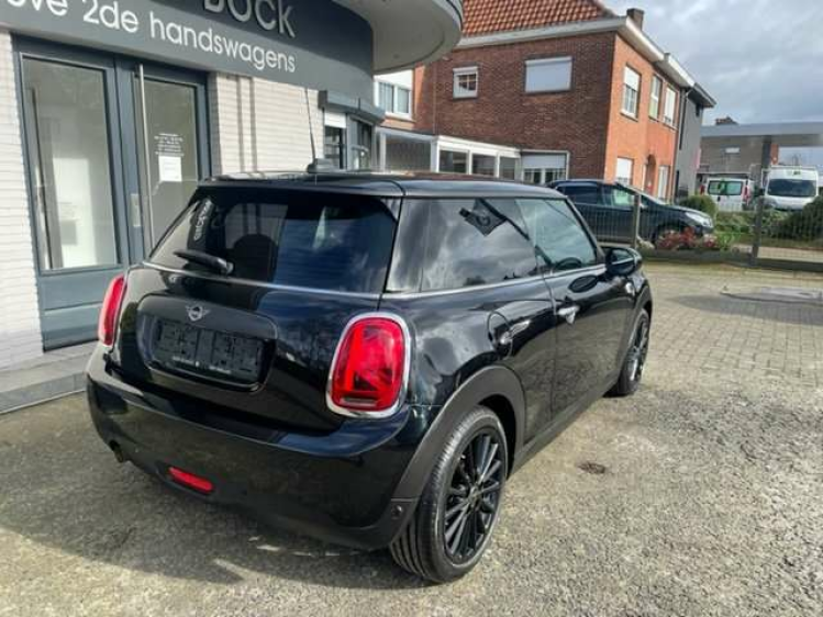 MINI One 1.5AUT./BLACK SPORT/NAVI/APPLE CARPLAY Geert De Bock