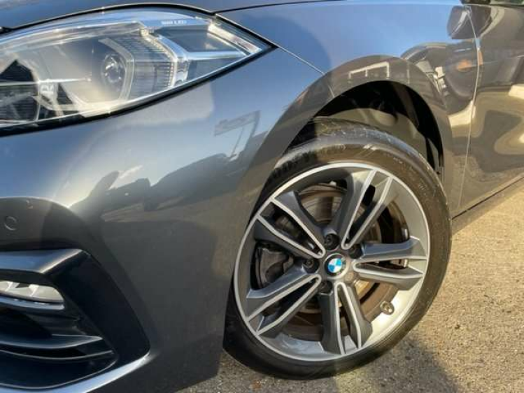 BMW 118 i SPORTLINE/NAVI/PDC/18