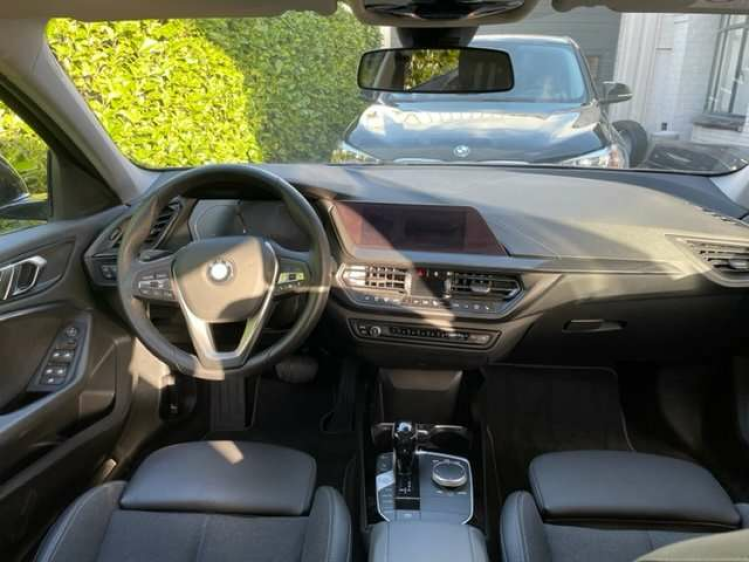 BMW 118 i SPORTLINE/NAVI/PDC/18
