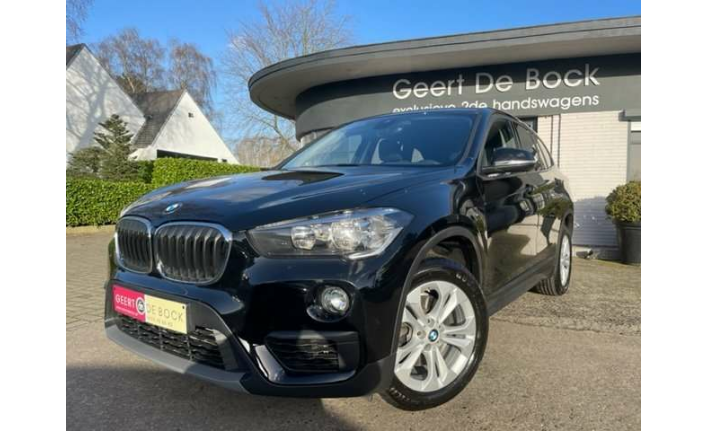 Geert De Bock - BMW X1