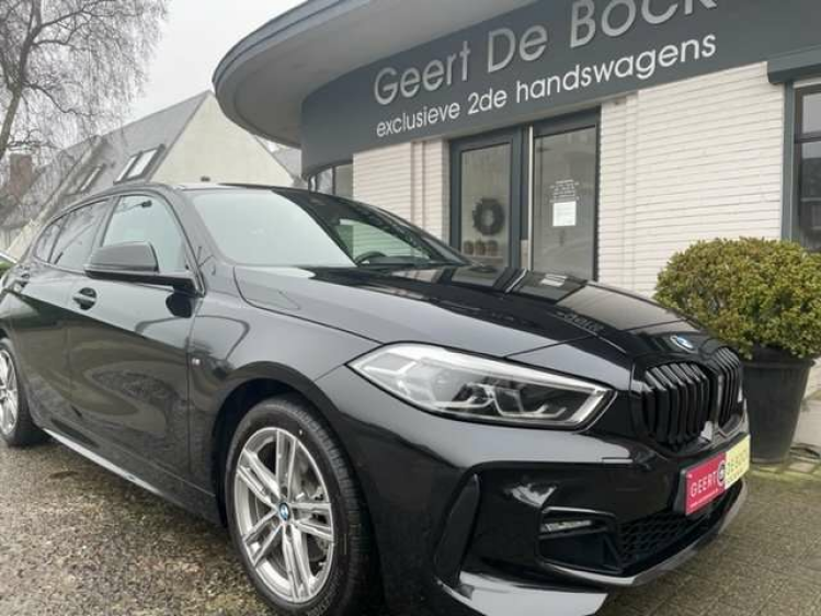 BMW 118 1 HATCH - M SPORTPACK-BLACK 2021 Geert De Bock