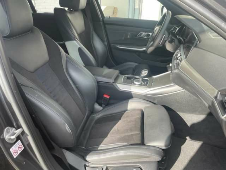 BMW 330 3 TOURING AUT/M SPORTPAKKET/NAVI PRO/APPLE CARPL. Geert De Bock