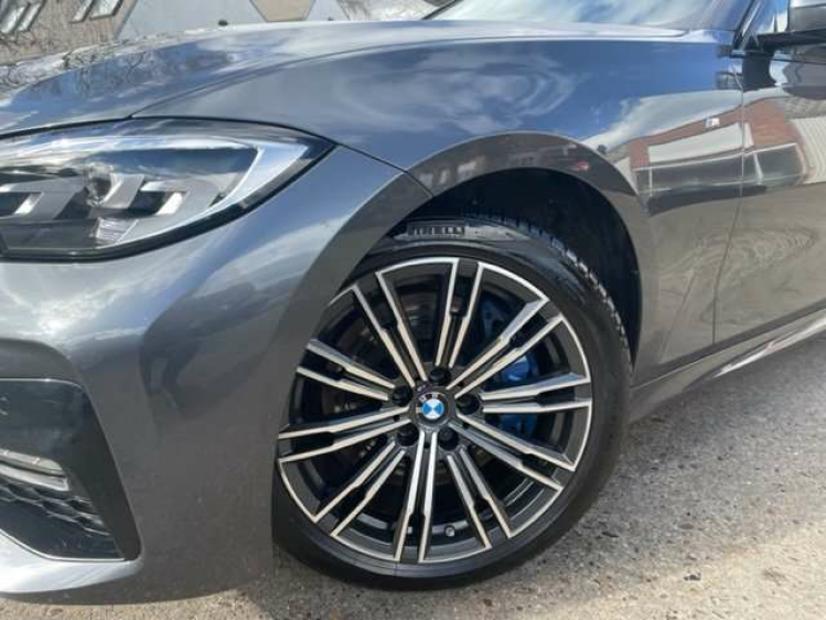 BMW 330 3 TOURING AUT/M SPORTPAKKET/NAVI PRO/APPLE CARPL. Geert De Bock