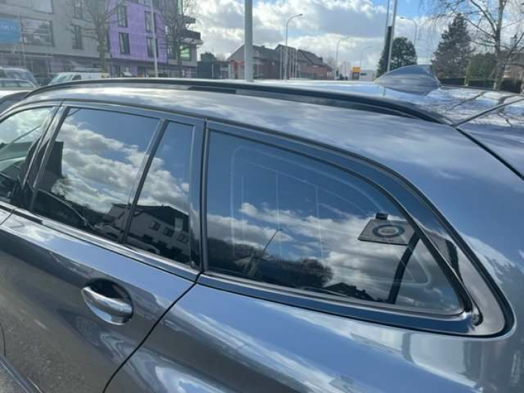 BMW 330 3 TOURING AUT/M SPORTPAKKET/NAVI PRO/APPLE CARPL. Geert De Bock