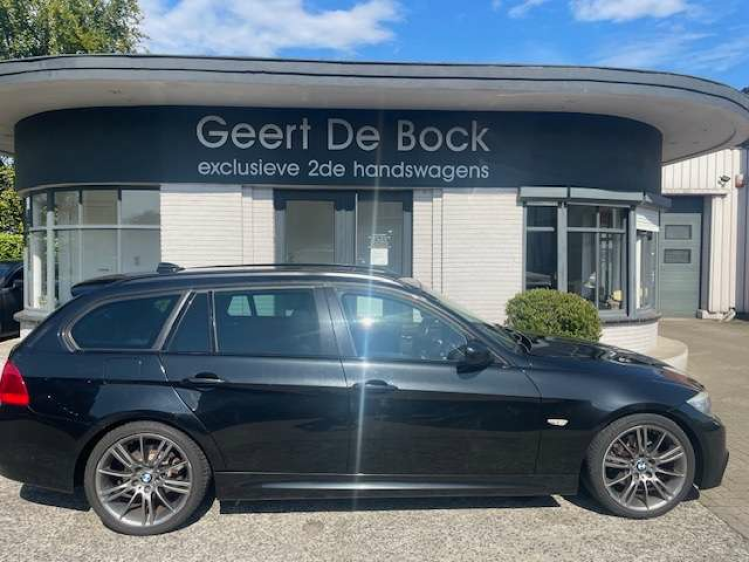 BMW 320 Touring M SPORTPAKKET LEDER 18