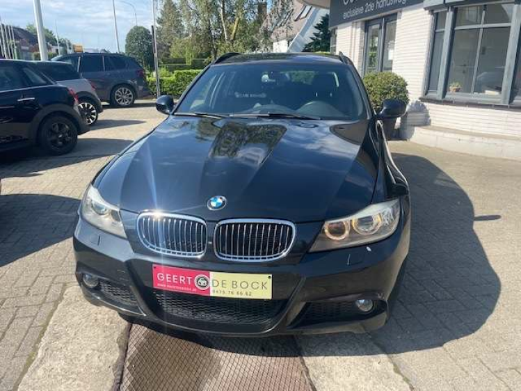 BMW 320 Touring M SPORTPAKKET LEDER 18
