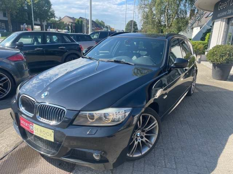 BMW 320 Touring M SPORTPAKKET LEDER 18