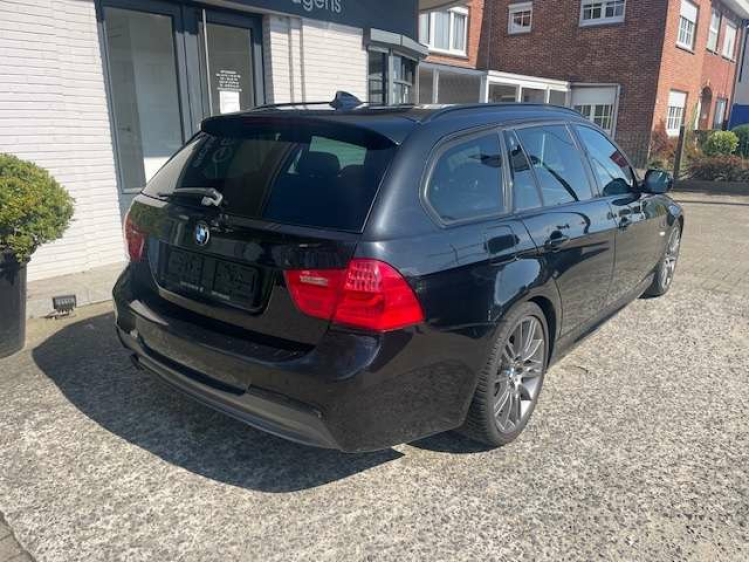 BMW 320 Touring M SPORTPAKKET LEDER 18