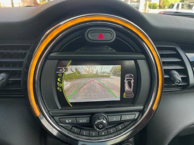 MINI Cooper AUT/NAVI/CAMERA/PANO/BRIGHTON Geert De Bock