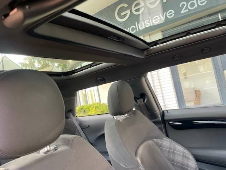 MINI Cooper AUT/NAVI/CAMERA/PANO/BRIGHTON Geert De Bock