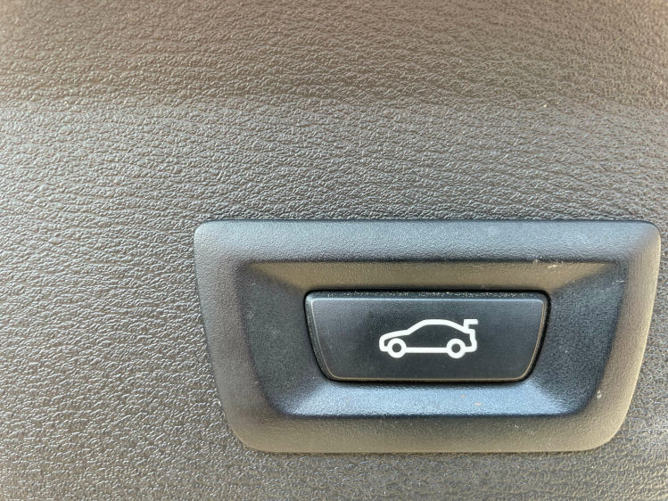 BMW X1 AUT./NAVI/PANO DAK/CAMERA/TREKHAAK Geert De Bock