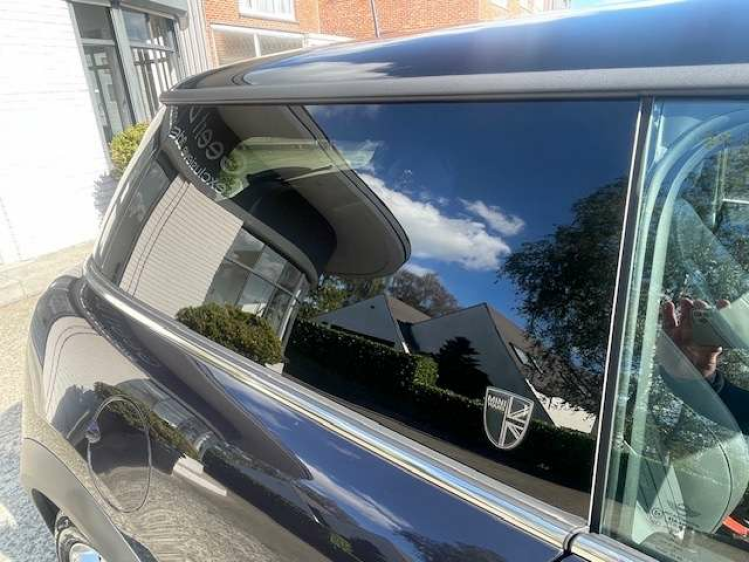 MINI Cooper YOURS TRIM/AUT/LEDER/NAVI/APPLE CARPLAY Geert De Bock